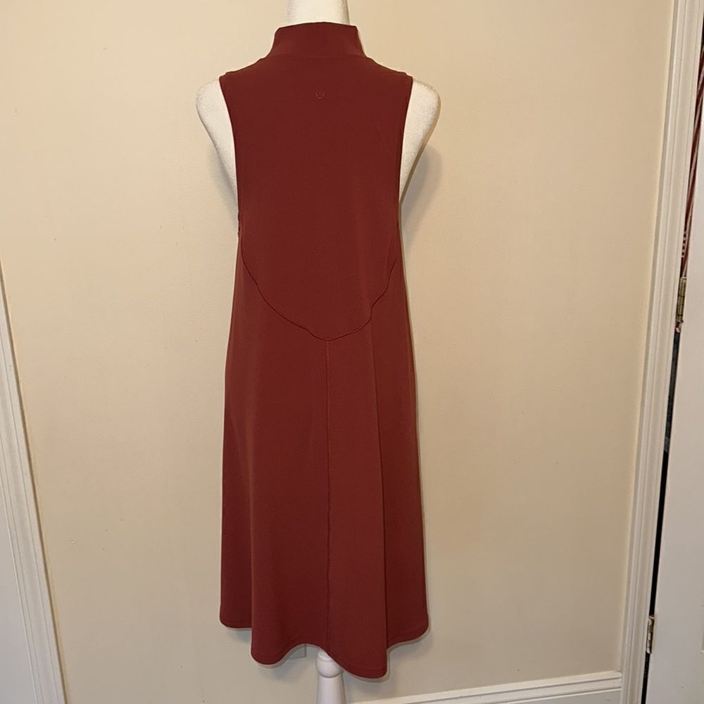 lululemon 4-6 Mauve Relaxed Fit Mock Neck On thr Move Sleeveless Athletic Dress - Picture 2 of 8